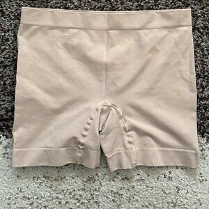 JOCKEY (M) Nude Light Shortie Skimmies Shorts Smoothing Slipshort 2108 Tan Under
